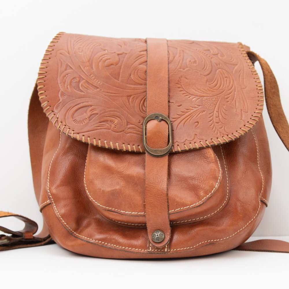 Patricia Nash Barcellona Purse Saddle Bag Tooled 100% Leather Camel Brown